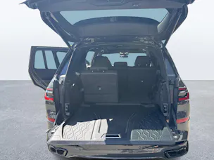 BMW X7 M60i