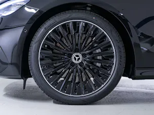 Mercedes-Benz E 220 d 4MATIC