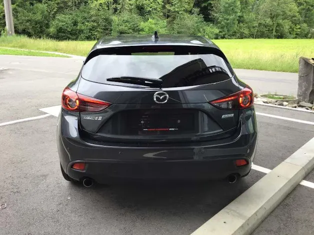 Mazda 3 2.0 165 Revolution