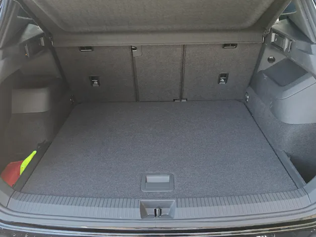 VW Tiguan 2.0 TSI R-Line Black Style 4motion*5J Garantie*8-Fach Räder*Standheizung*
