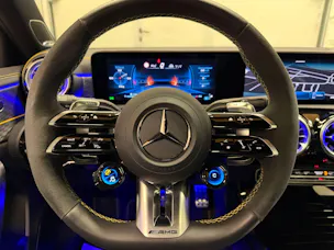 Mercedes-Benz A 45 S AMG 4matic+ Limited Edition Green Hell Magno