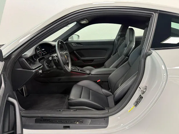 Porsche 911 Cabriolet 3.0 Carrera GTS PDK