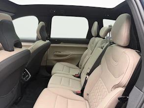 https://vehicle.imgix.net/4354345/a8044bad-746b-4cab-a195-749f2d4d8079.jpg