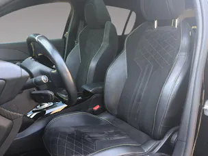 Peugeot 208 e-GT Pack