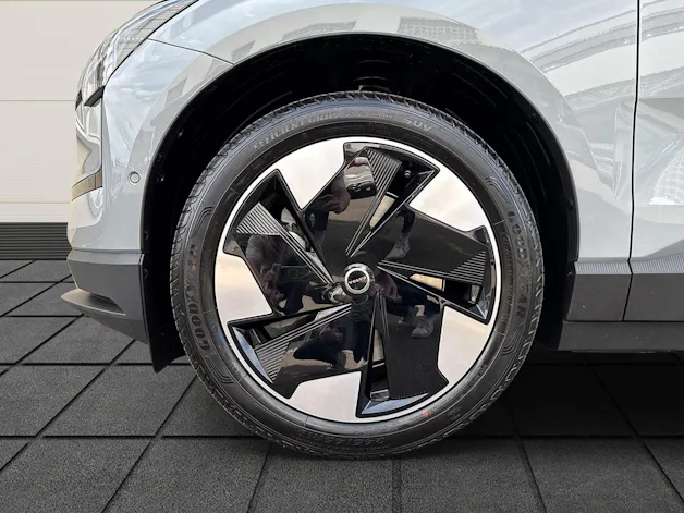 Volvo EX30 E60 Twin Ultra Performance AWD