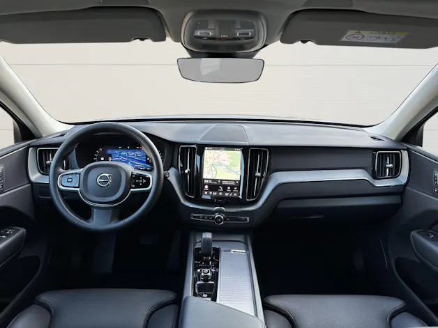 Volvo XC60 2.0 B5 MH Plus Dark AWD