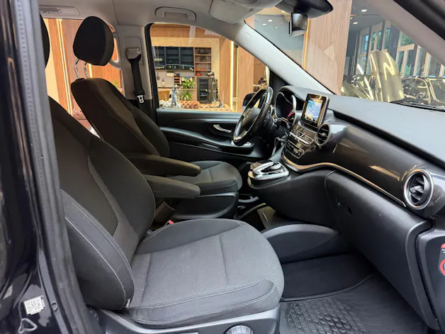 Mercedes-Benz V 250 d BlueTec lang 4matic Van