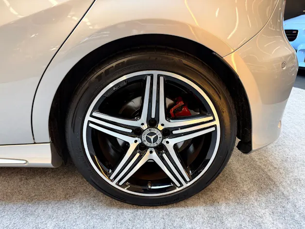 Mercedes-Benz A 250 Sport 4m