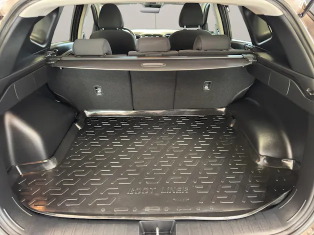 Hyundai Tucson 1.6 T-GDi HEV Amplia 4WD