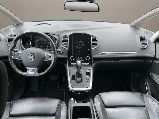 Renault Scénic 1.8 dCi Initiale Paris EDC