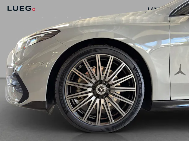 Mercedes-Benz CLA Shooting Brake 220 4Matic 8G-DCT
