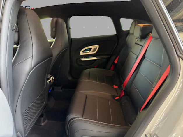 Mercedes-Benz CLA Shooting Brake 220 4Matic 8G-DCT