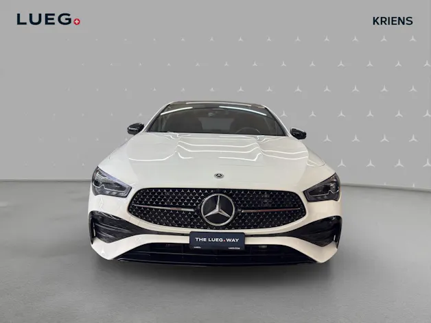 Mercedes-Benz CLA 220 4M - AMG / Rückfahrkamera / Standheizung / Panorama-Dach