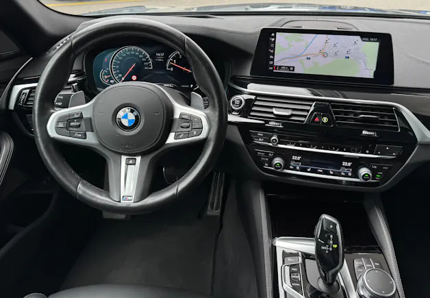 BMW 540i xDrive Touring M Sport Steptronic