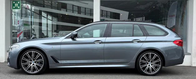 BMW 540i xDrive Touring M Sport Steptronic