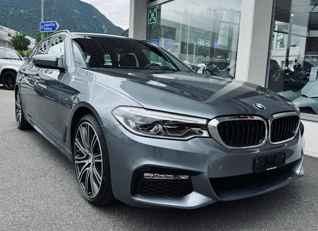 BMW 540i xDrive Touring M Sport Steptronic
