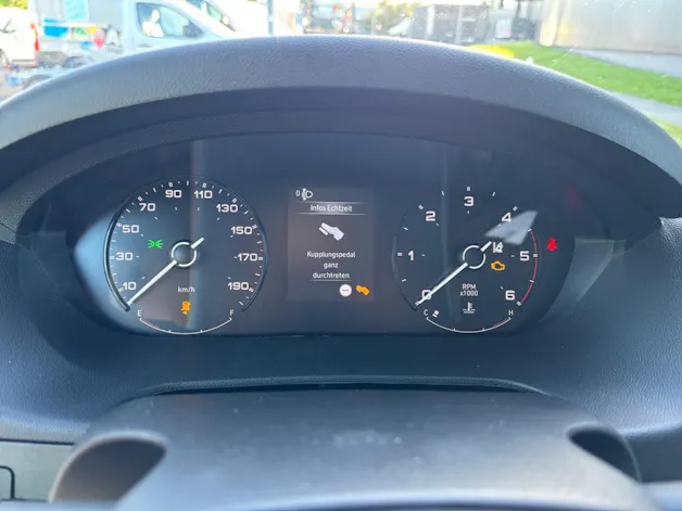 Peugeot Boxer 2.2 HDI 335 L2H2