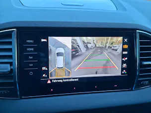 Škoda Karoq 2.0 TDI CR Style 4x4 DSG Anhängerkupplung+8-fach bereift*