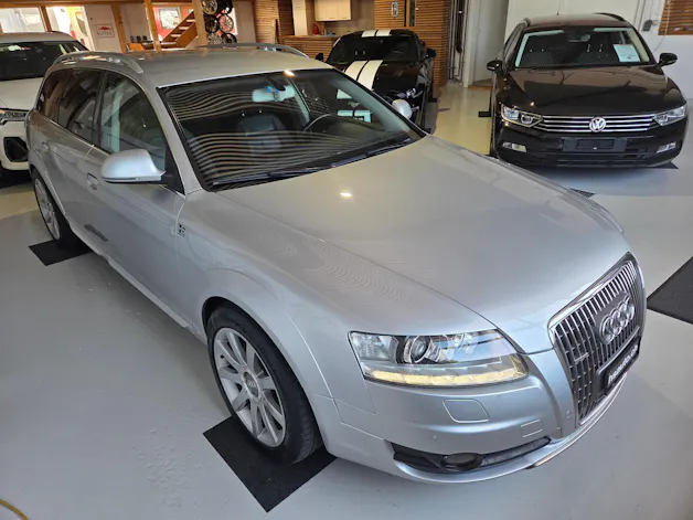 Audi A6 allroad 3.0 TDI quattro tiptronic