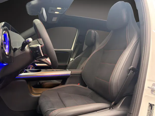 Mercedes-Benz GLB 220 4MATIC