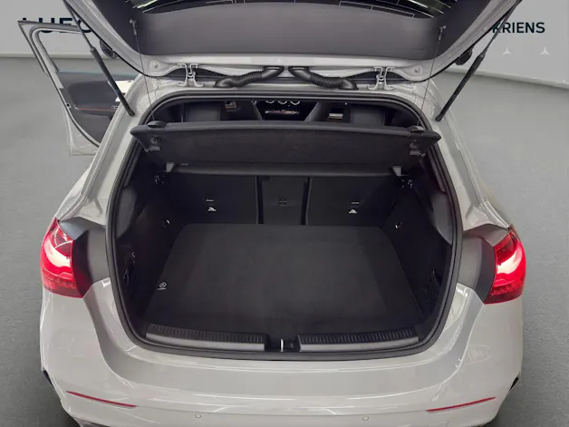 Mercedes-Benz A 35 4M - AMG / Rückfahrkamera / Sitzmemory / Multibeam LED