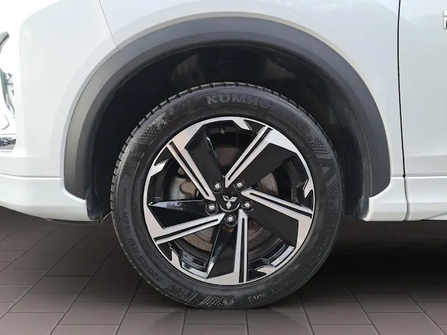 Mitsubishi Eclipse Cross 2.4 PHEV Instyle 4x4