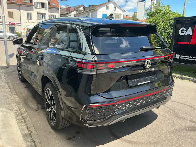 VW Tayron 2.0 TDI 193 PS 4Motion R-Line *** PANORAMDACH & ANHÄNGERKUPPLUNG ***