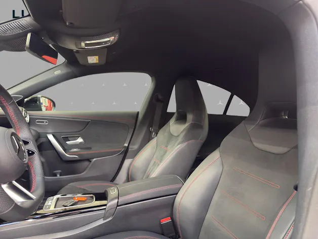 Mercedes-Benz CLA 200 - AMG / Rückfahrkamera / Head-Up Display / Soundsystem / Ambiente-Licht