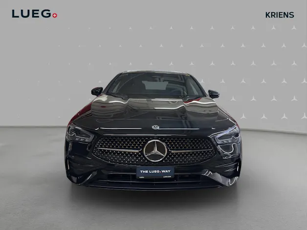 Mercedes-Benz CLA 200 - AMG / Rückfahrkamera / Head-Up Display / Soundsystem / Ambiente-Licht
