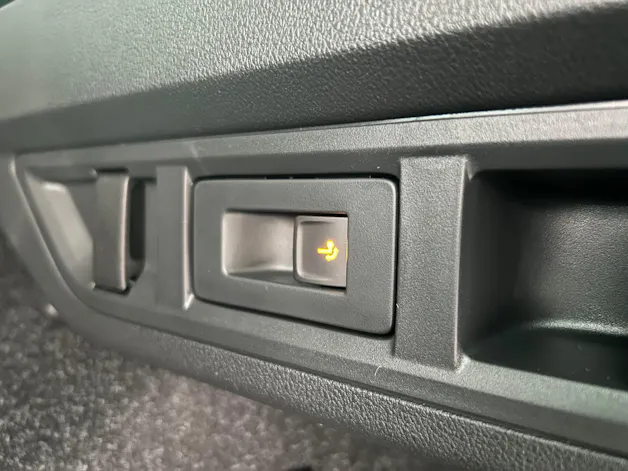 Škoda Octavia Combi 1.5 TSI mHEV DSG Selection