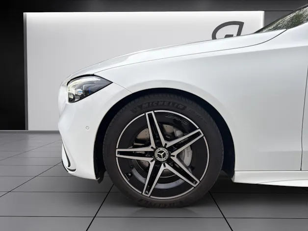 Mercedes-Benz C 200 4Matic AMG Line