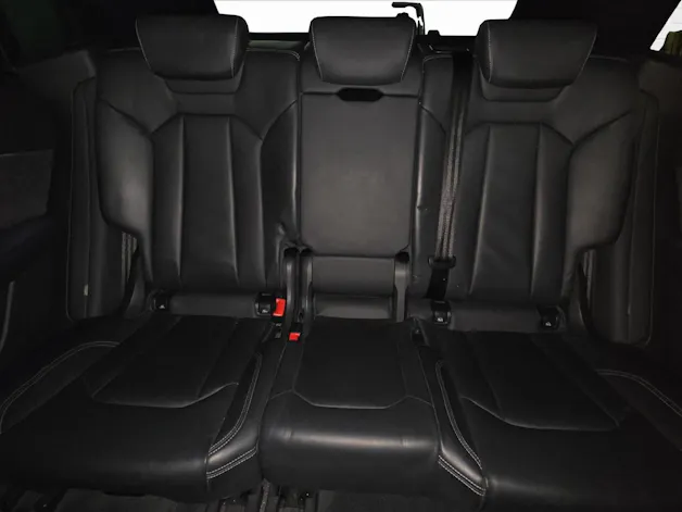 Audi Q8 55 TFSI e quattro PHEV tiptronic