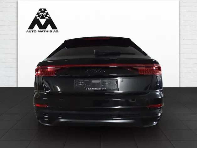 Audi Q8 55 TFSI e quattro PHEV tiptronic