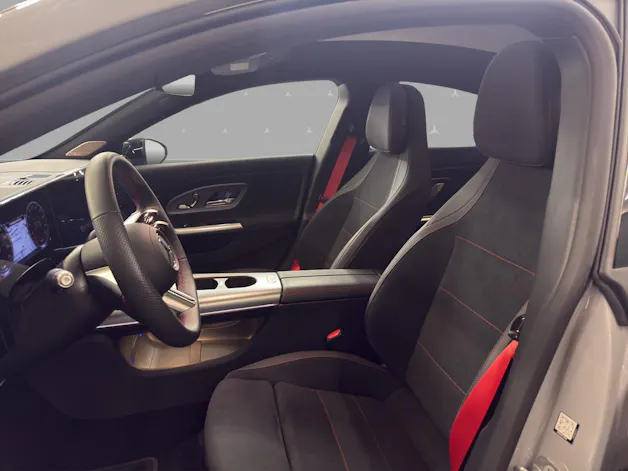 Mercedes-Benz CLA 350 4M - 85 kWh - EQ - AMG / DISTRONIC / 360 Grad Kamera / Panorama-Dach