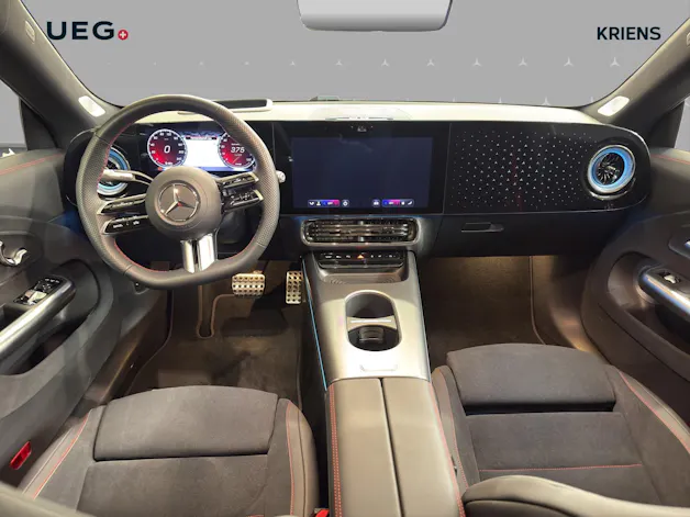 Mercedes-Benz CLA 350 4M - 85 kWh - EQ - AMG / DISTRONIC / 360 Grad Kamera / Panorama-Dach
