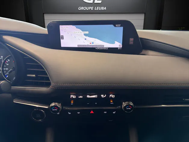 Mazda 3 Hatchback SKYACTIV-X M Hybrid 180 Revolution AWD Automat