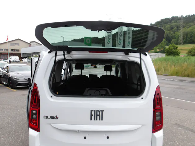 Fiat Qubo L 1.5 TD La Prima 130 PS 7 Plätze