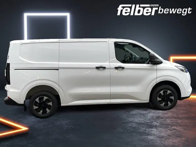 Ford Transit C Van 320 L1 2.5 Duratec 233 Trend PHEV
