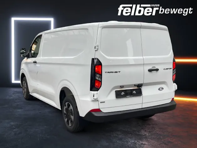 Ford Transit C Van 320 L1 2.5 Duratec 233 Trend PHEV