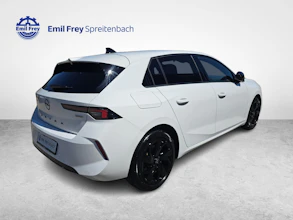 https://vehicle.imgix.net/4354812/3c6bf4c4-a468-4544-b530-c011649e9fde.jpg