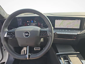 https://vehicle.imgix.net/4354813/fee7415e-33a4-47f8-ad2e-ed0895b723e6.jpg