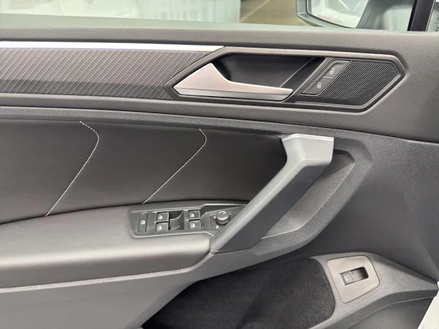 VW Tiguan 2.0 TDI SCR R-Line DSG