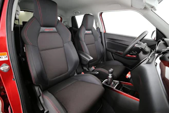 https://vehicle.imgix.net/4354831/75c22bf7-a0fd-4ffd-a34e-3ab7aa24be9c.jpg