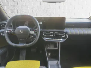 RENAULT R5 E-Tech Comfort Range iconic five