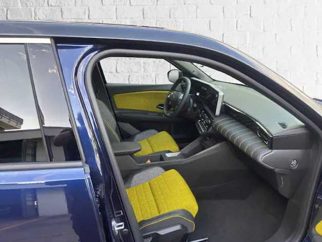 Renault R5 E-Tech Comfort Range iconic five