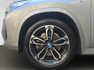 BMW iX1 30 xDrive M-Sport Paket