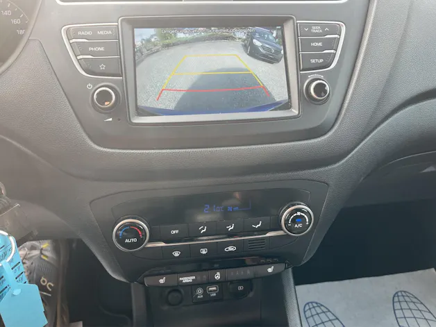 Hyundai i20 1.0 T-GDi 120 Amplia