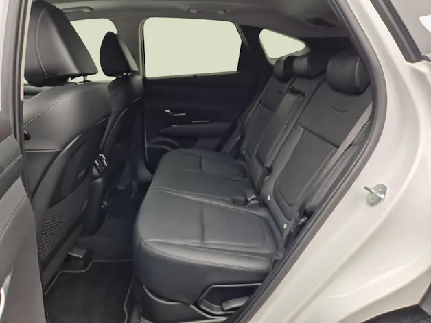 HYUNDAI Tucson 1.6 T-GDi HEV Vertex Swiss Edition 4WD