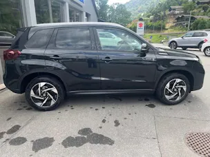 Suzuki Vitara 1.4 T Sakura Top Hybrid 4x4
