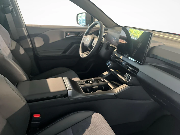 Fahrzeugbild TOYOTA RAV-4
